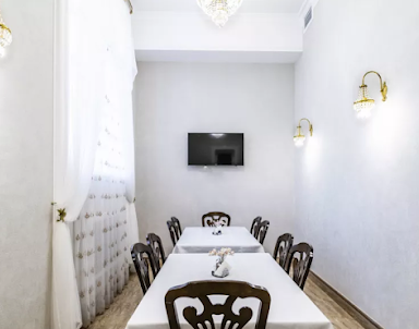  ресторан Frezeroff Hall