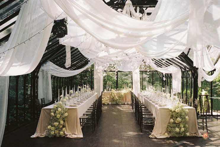 Стеклянная оранжерея в «Forest Dew» фотография №17