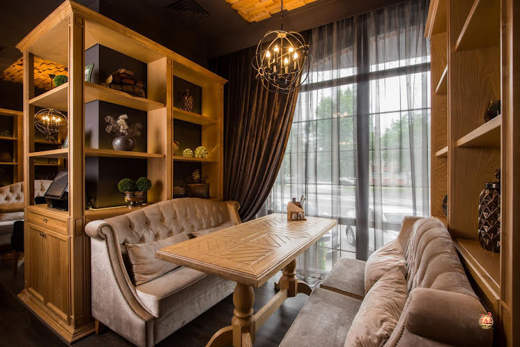 Основной зал в «Бутик отель и ресторан «Столица»» фотография №17