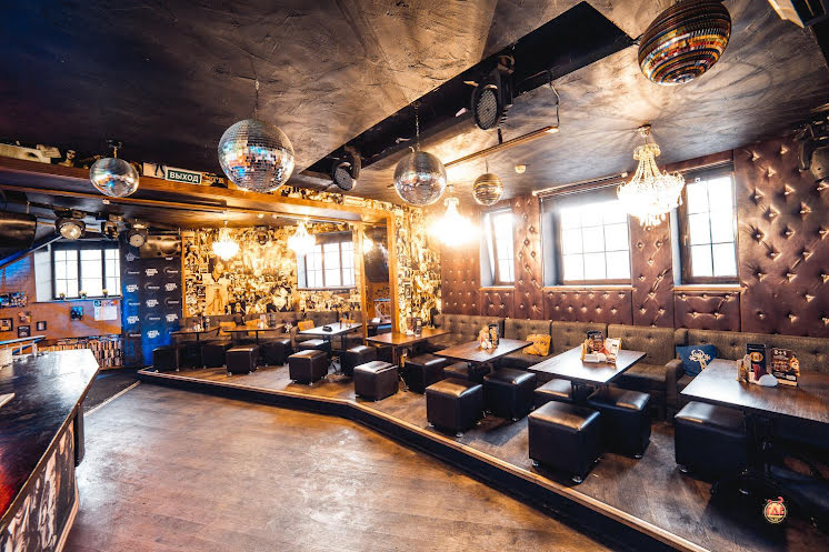 Караоке-зал в «Руки ВВерх! Бар на Грибоедова» фотография №2