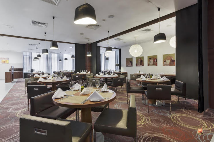 Ресторан Olive Lounge в «Novotel Yekaterinburg Centre» фотография №17