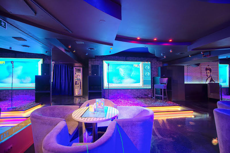 Руки ВВерх! Бар на Московском фотография №15