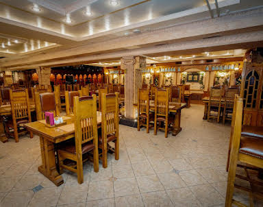  ресторан Готика на Ангарской