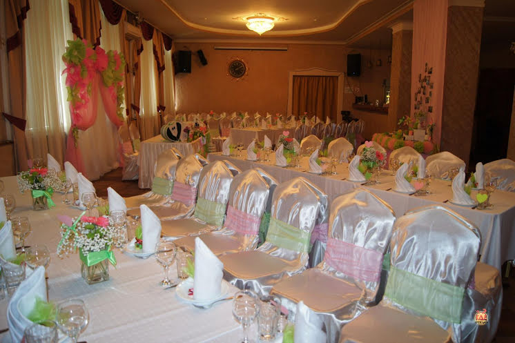 Зал кафе «Кремлевское» в «Парк отель» фотография №6