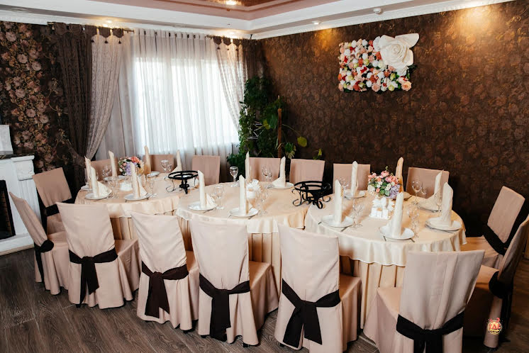 Каминный зал в «Вилла» фотография №13