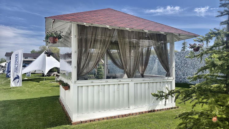 Малая беседка в «Яхт клуб Ласточка» фотография №1