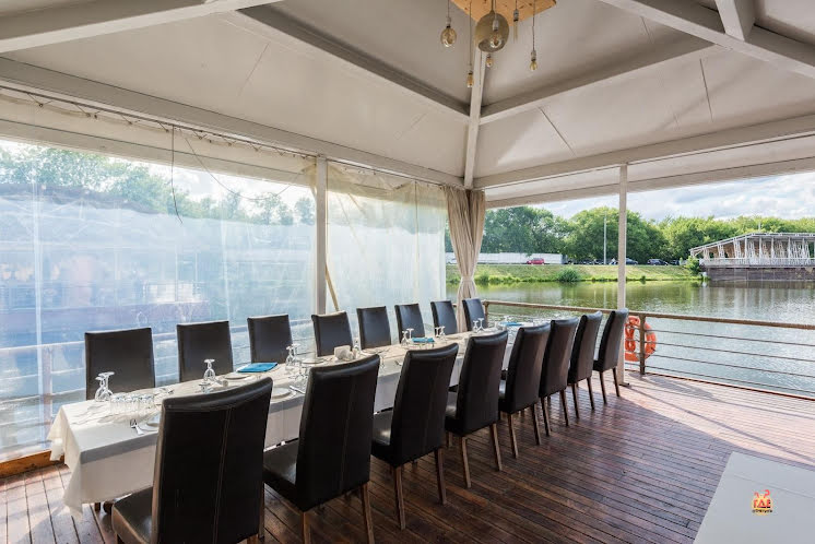 Шатер на пирсе №3 в «Бакинский бульвар  Аврора» фотография №5