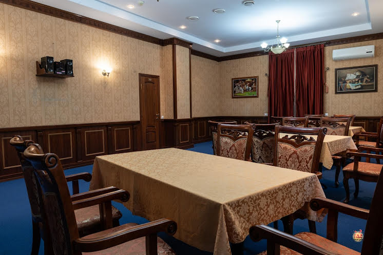 Основной зал в «Отель-клуб «Марафон»» фотография №14