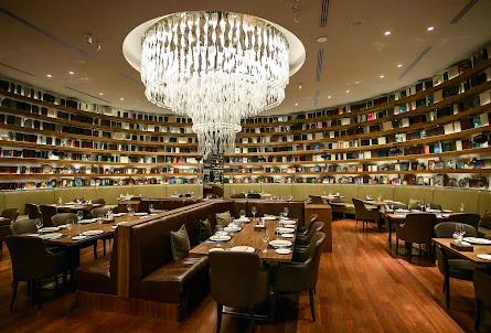 Основной зал  в Летний банкетный зал 