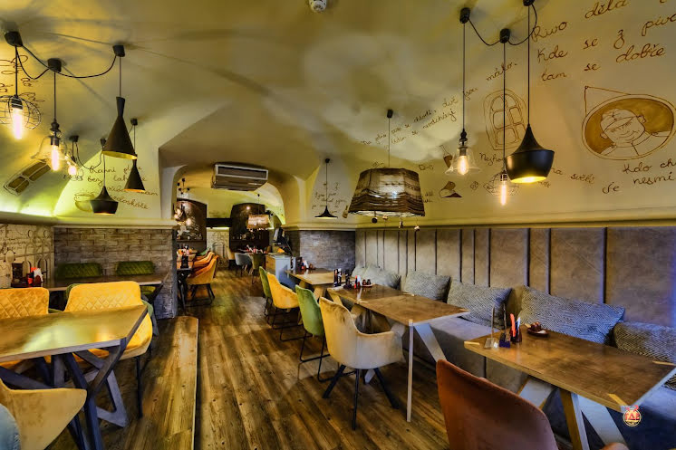 Основной Зал в «Karlovy Pivovary» фотография №5