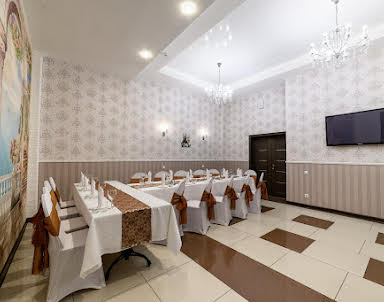  ресторан Ионесси