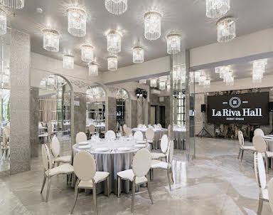  ресторан La Riva Hall