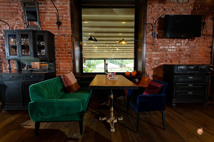 Основной зал  в «Сабли-Зубы» фотография №1