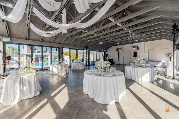 Основной зал в «La luna» фотография №18