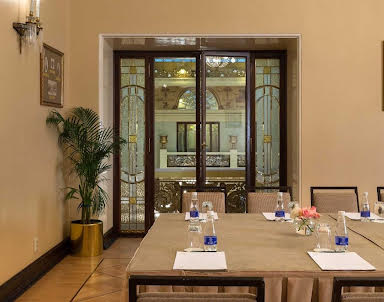  ресторан Метрополь