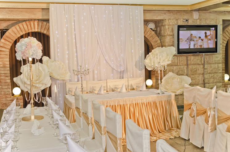 Основной зал  в «Братина» фотография №2