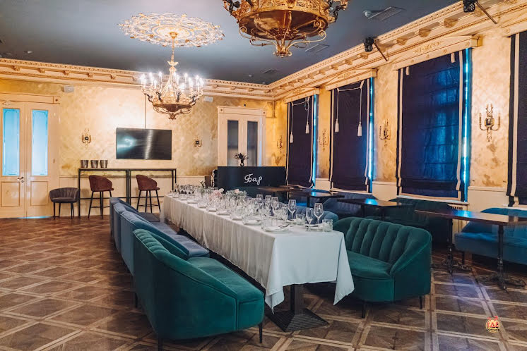 Золотой зал  в «Commode» фотография №6