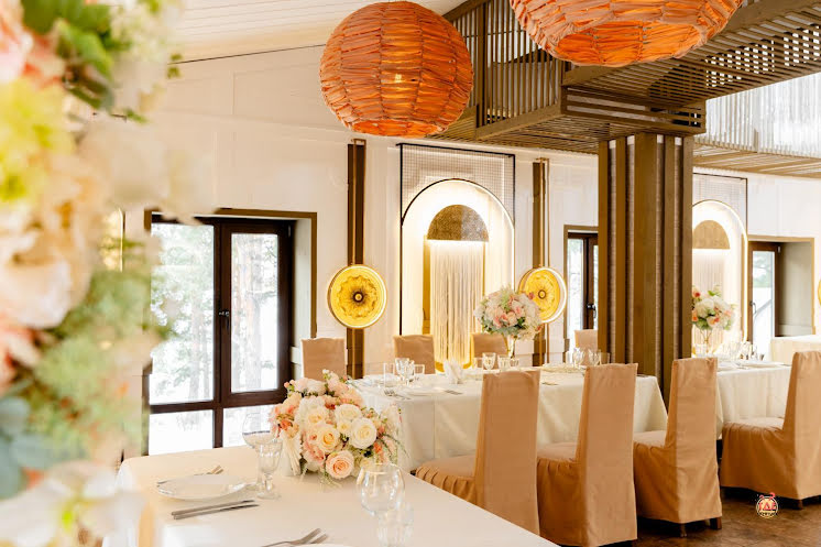 Белый зал в «Валенок» фотография №5