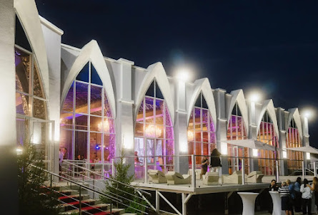 Большой зал  в Банкетный зал