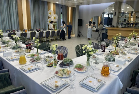 Малый зал в Малый зал