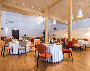  ресторан Vazuza Country Club