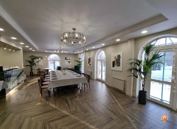 Зал ресторана в «Emerald» фотография №4