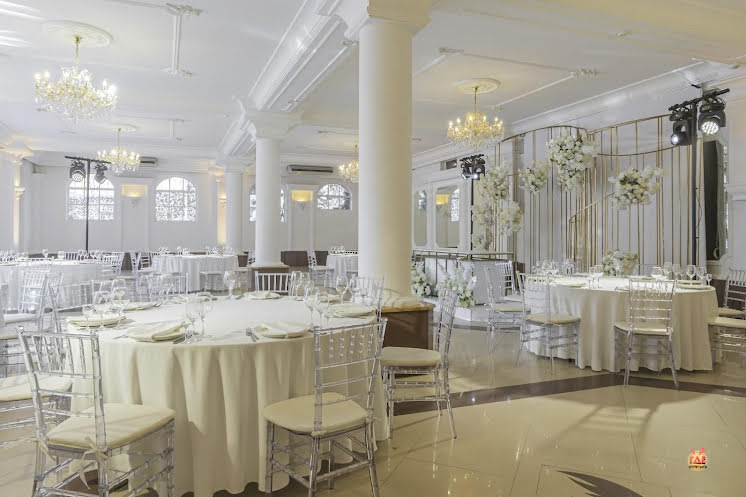  Царский зал в «Мир у Озера» фотография №7