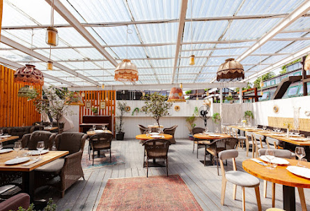 Большая летняя веранда в Зал на 1 этаже