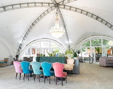  ресторан Иверия на Комарова