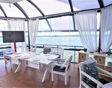  ресторан Командор