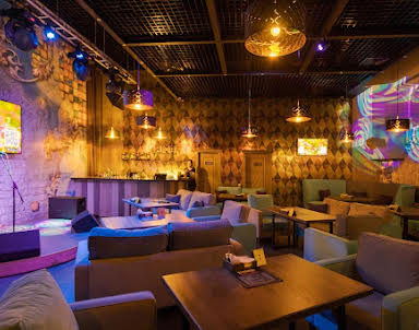  ресторан ТРИАНОН