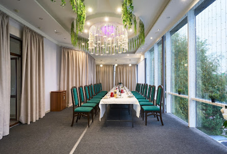 Стеклянный зал в Стеклянный зал