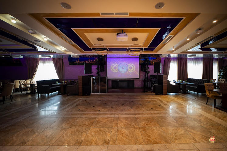 Основной зал в «Фирдуси» фотография №16