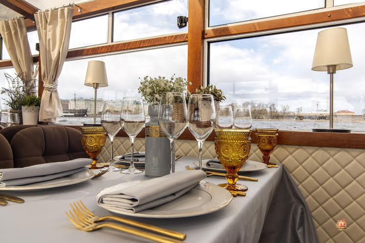 Палуба в «Теплоход "Сиеста"» фотография №5