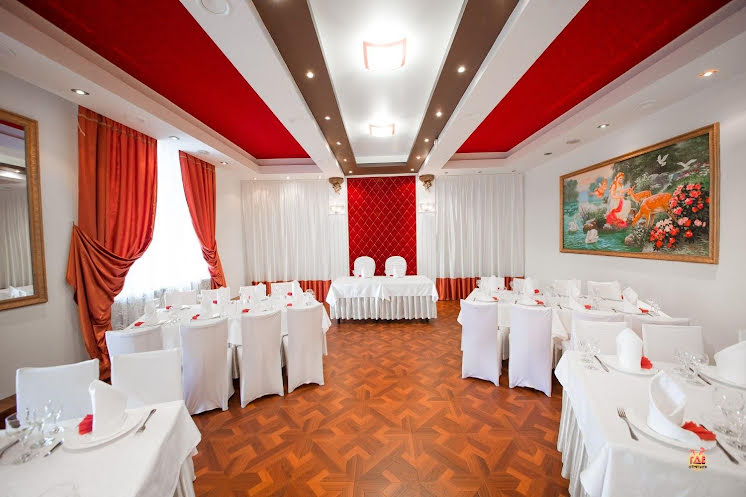 Зал «Старый рояль» в «Дворец Торжеств» фотография №2