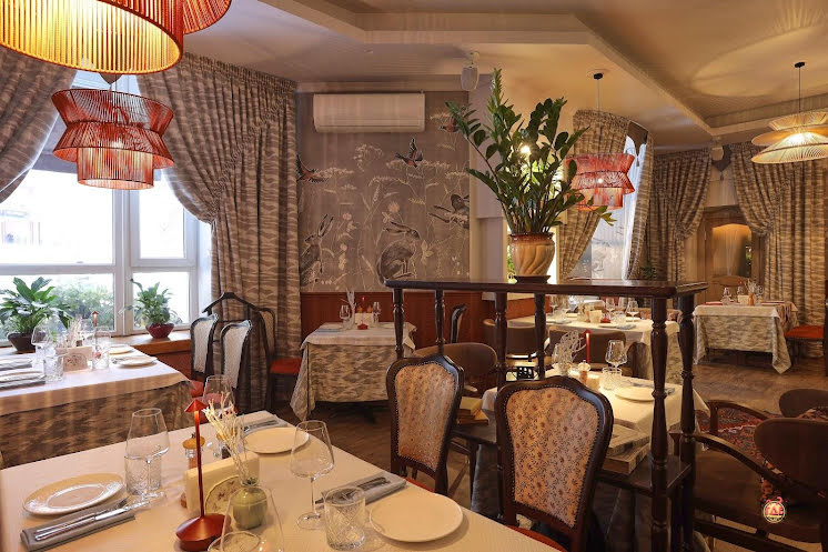 Светлый зал в «Шустов» фотография №2