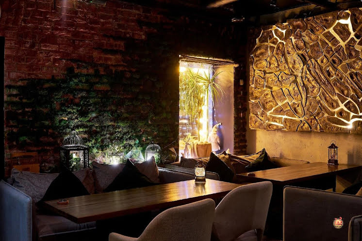  Темный зал в «Хорошее место на Трифоновской» фотография №10