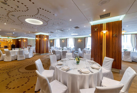 Основной зал в Основной зал