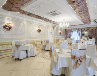  ресторан Царский Двор