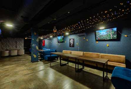 Караоке-зал  в Караоке-зал 