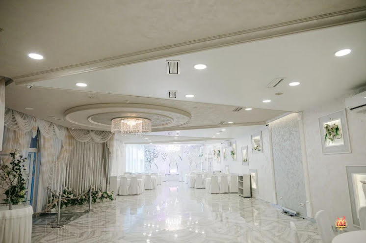 Основной зал  в «21 век» фотография №2