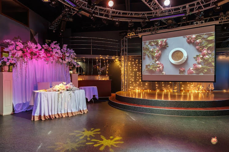 Зал на втором этаже в «Эрмитаж Холл» фотография №8