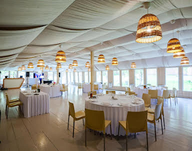  ресторан Apple Hill