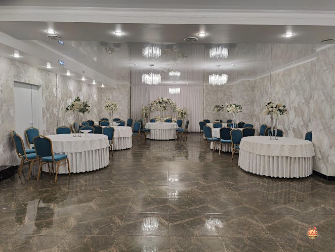 Основной зал в «Смак на Ямашева» фотография № 1