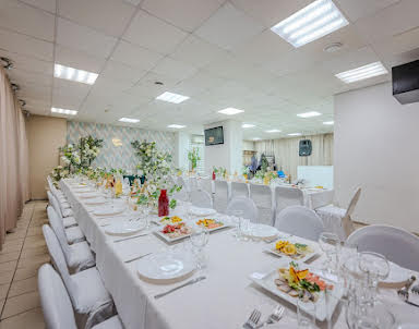  ресторан Люкс