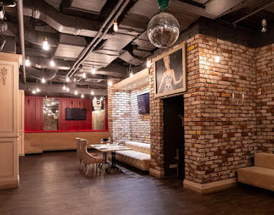 Свадьба в Легенда