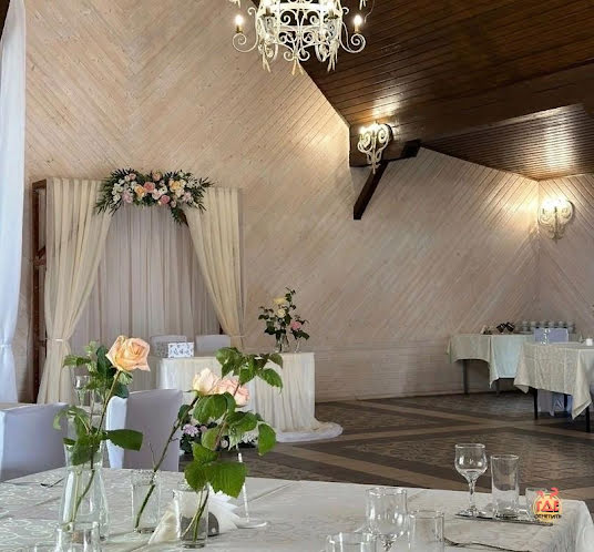 Большой зал  в «Усадьба Каркино» фотография №7