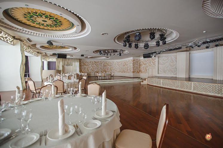 Большой банкетный зал в «Волга & Ванильное небо» фотография №17