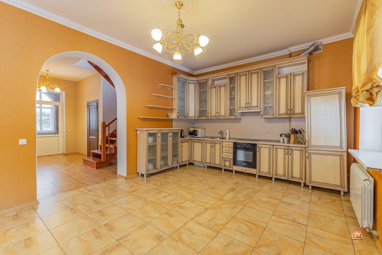 Коттедж с банкетным залом  в «Ропшинская Рапсодия» фотография №5