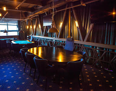  ресторан ИКRA. Restoclub & karaoke